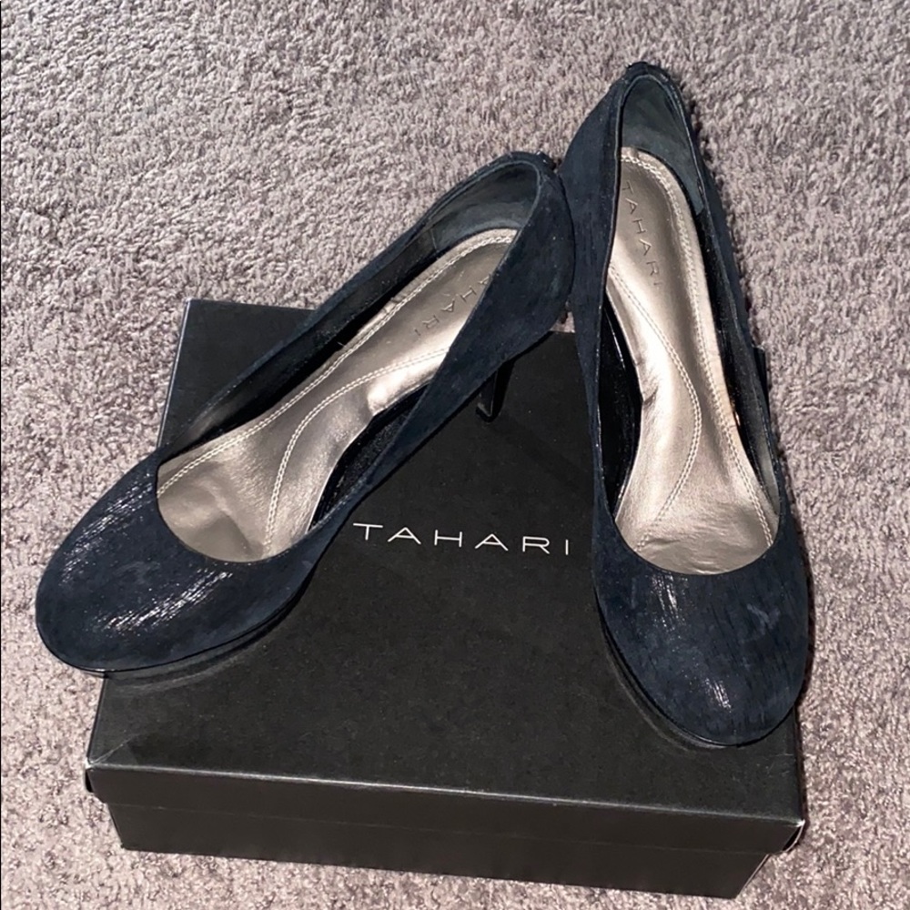 Sheek Black Heels